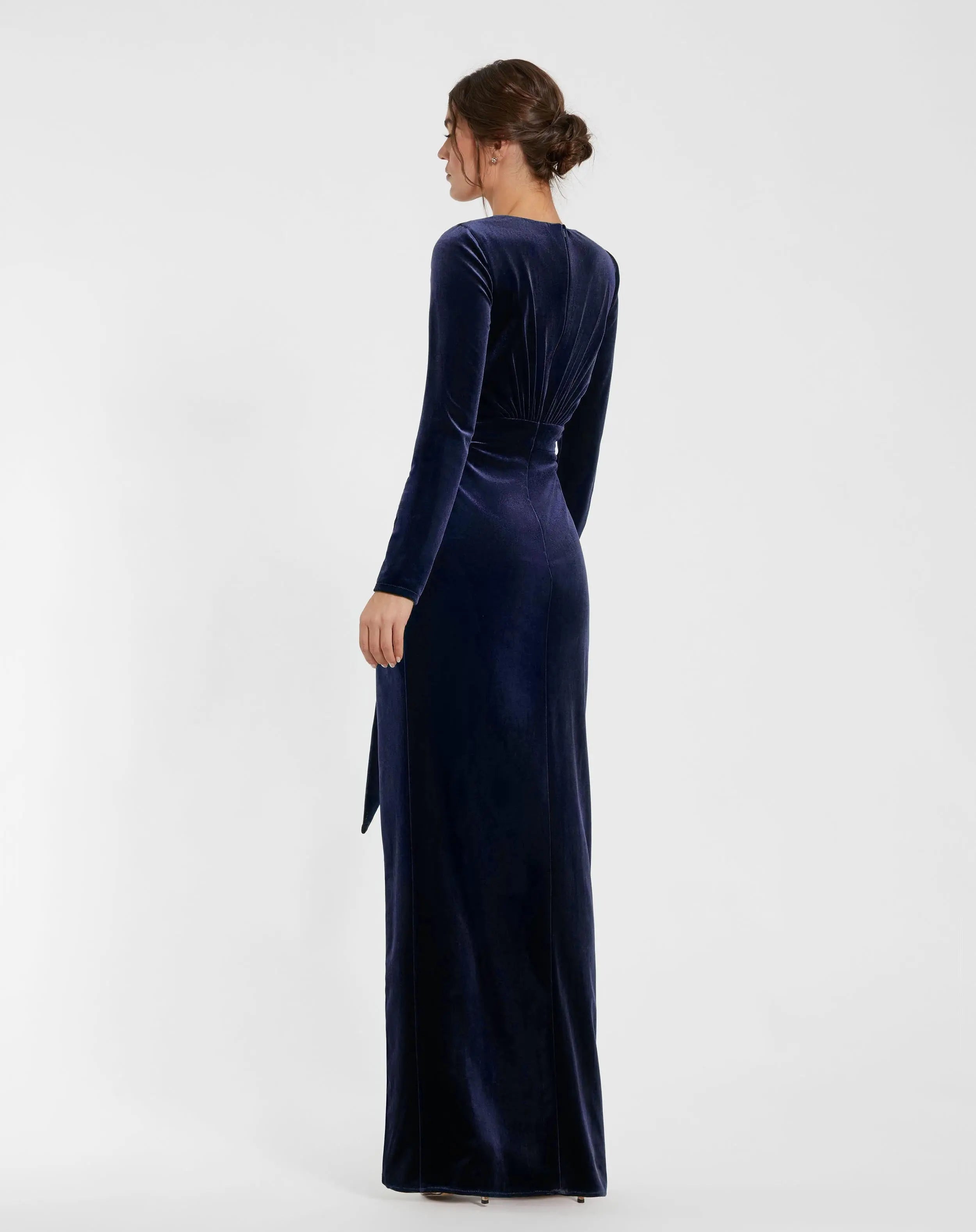 Dark Blue Ruched Velvet Column Evening Gown